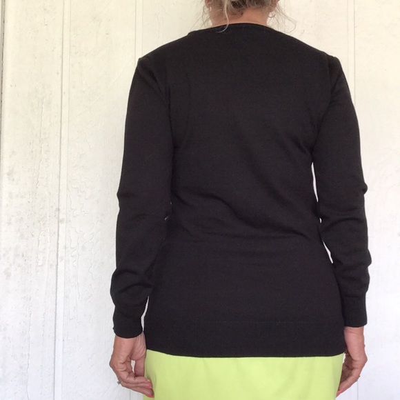 ALLY NYC SCARF PRINT SWEATER NWT MEDIUM - Picture 3 of 9